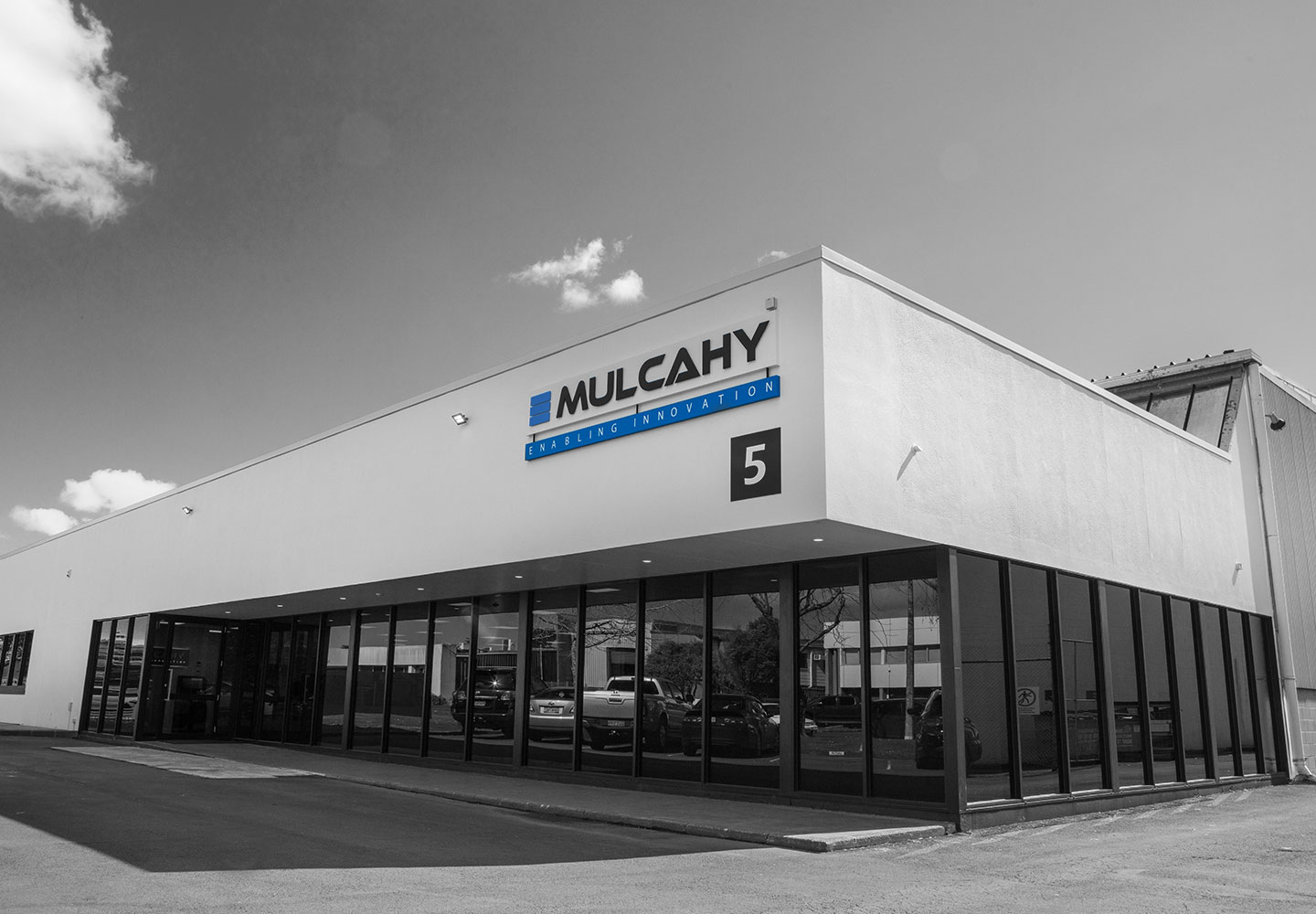 Mulcahy-CONTACT-US-Support-Shot-1440xwide-v2
